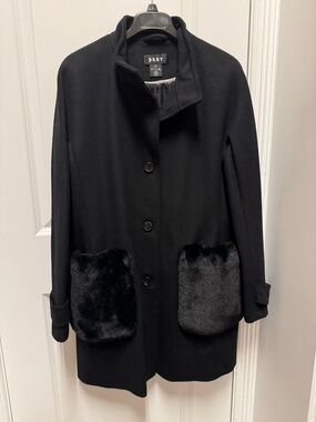 DKNY Women’s Faux Fur Pocket Walker Coat- NWOT